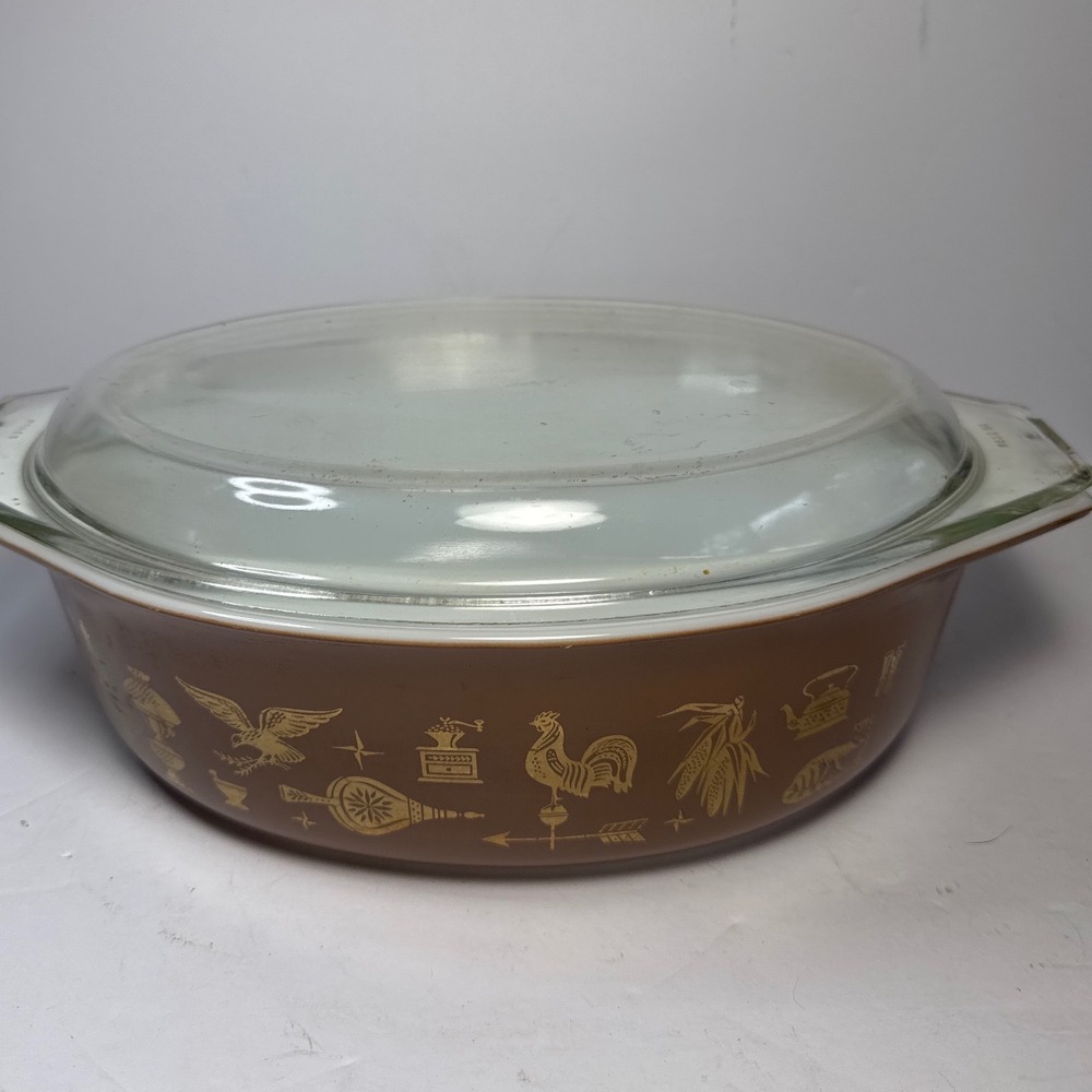 Vintage Pyrex Early American 1.5 Qt Oval Casserole 043 Brown Gold 945C Lid Crack